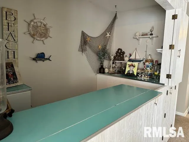 $324,900 | 1903 Mound Road, Jacksonville, IL 62650