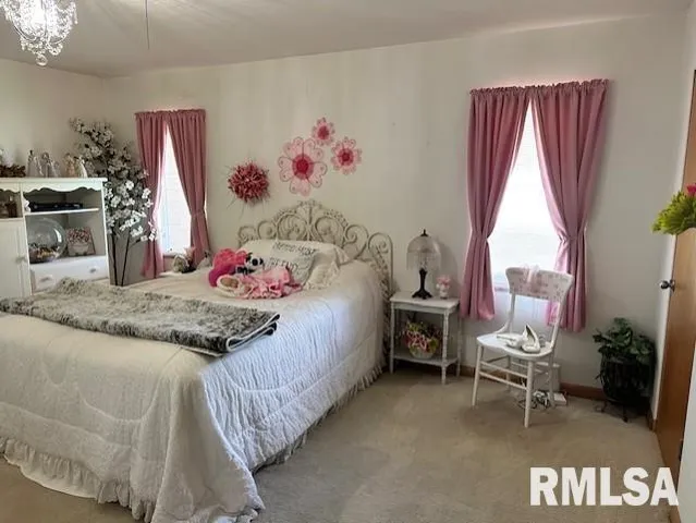 $324,900 | 1903 Mound Road, Jacksonville, IL 62650