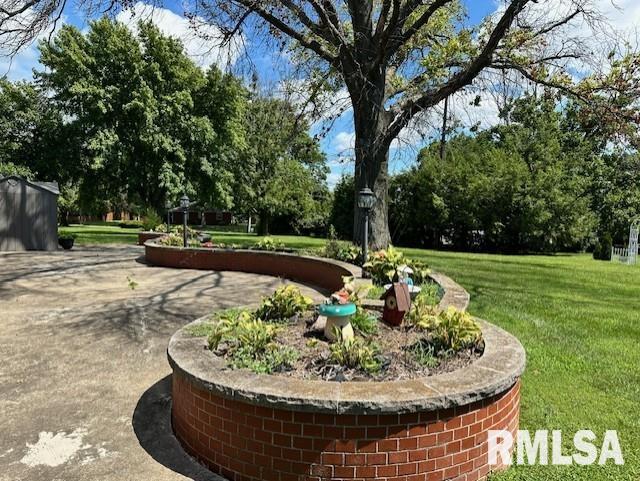 1903 Mound Road Jacksonville, IL 62650 - Photo 51 of 58