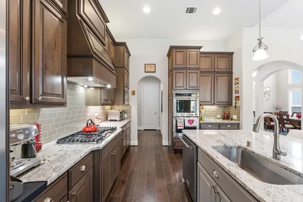 $1,099,000 | 4023 Woodland Meadow Drive, Spring, TX 77386