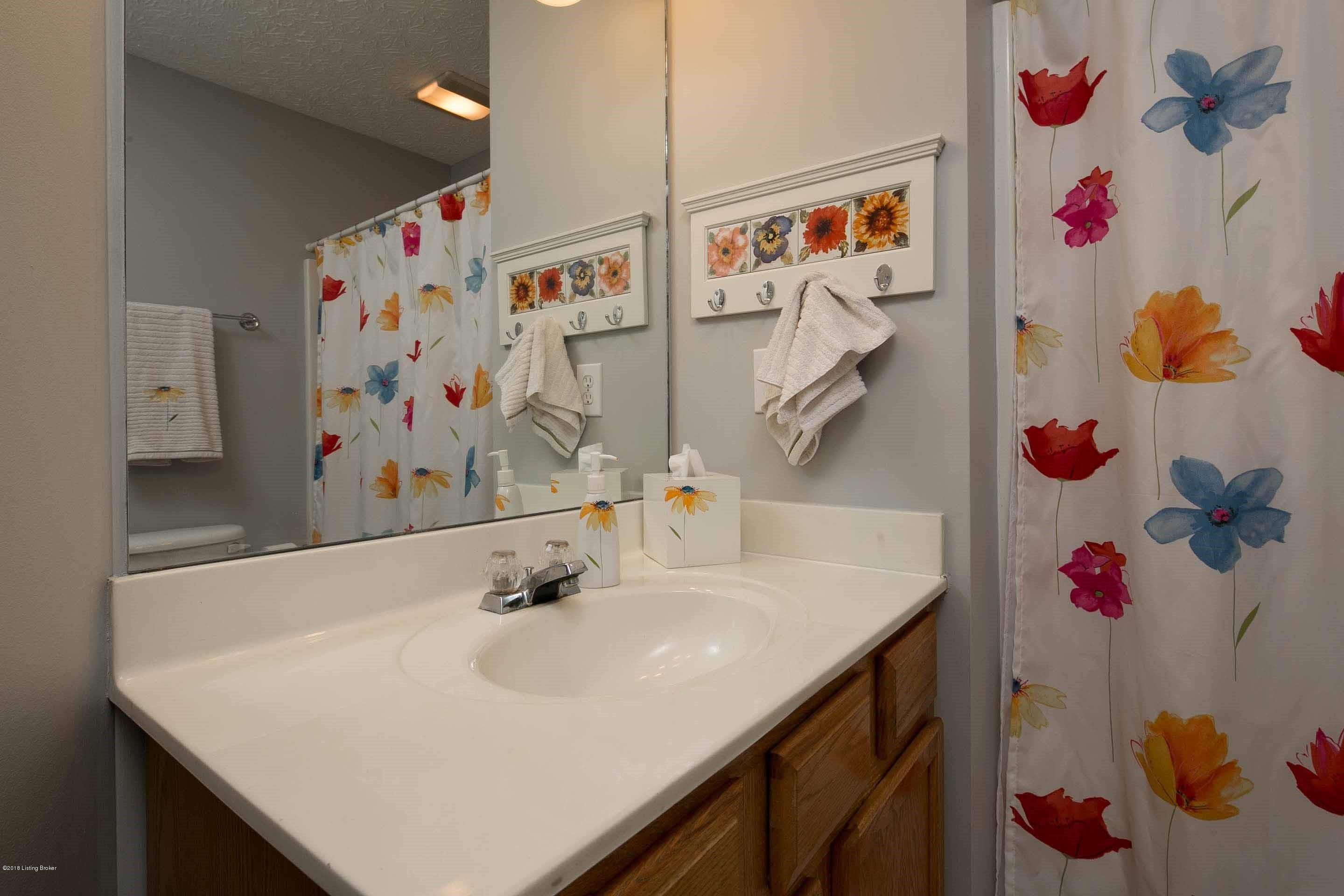 11010 St Rene Road Louisville, KY 40299 - Photo 21 of 43 20