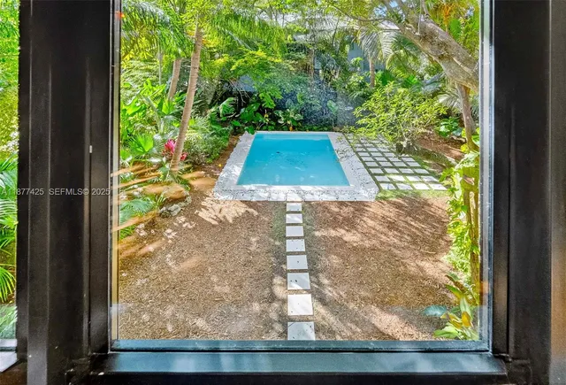 $23,000 | 2330 Overbrook Street, Coconut Grove, FL 33133