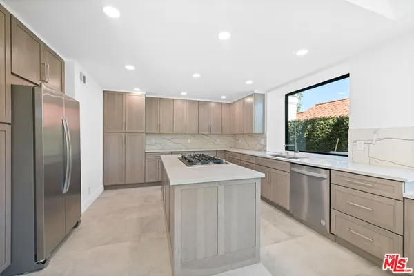 $2,690,000 | 5566 Spring Hill Court, Westlake Village, CA 91362