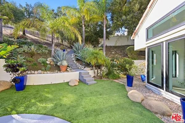$2,690,000 | 5566 Spring Hill Court, Westlake Village, CA 91362
