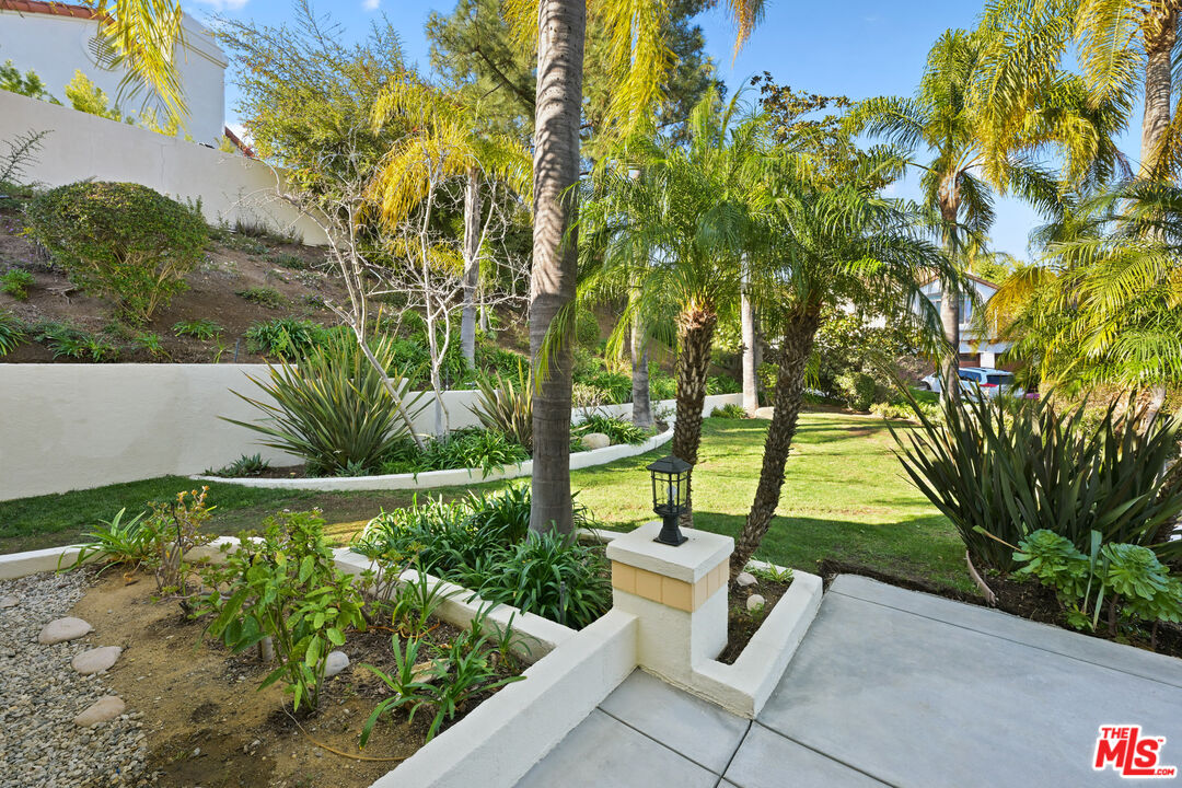 5566 Spring Hill Court Westlake Village, CA 91362 - Photo 59 of 66 a view of backyard with green space