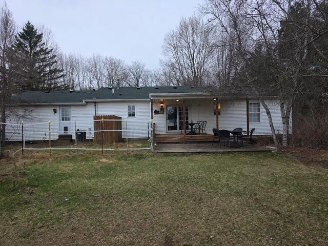 1877 Dutcher Road Howell, MI 48843 - Photo 22 of 24 1336