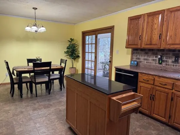 $359,900 | 1877 Dutcher Road, Howell, MI 48843