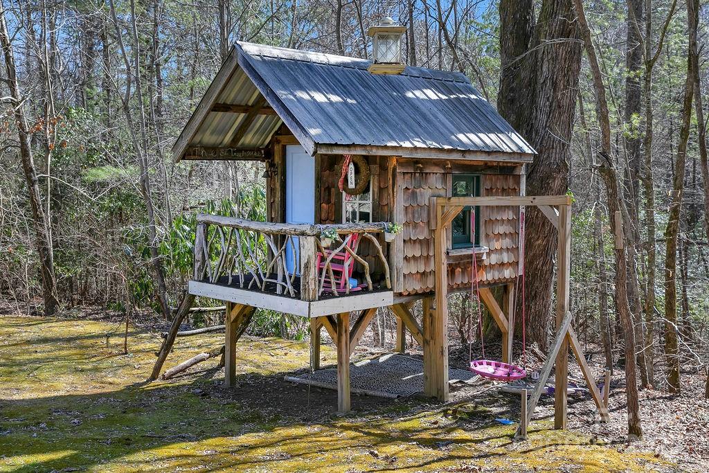 1881 Becky Mountain Road Brevard, NC 28712 - Photo 35 of 40