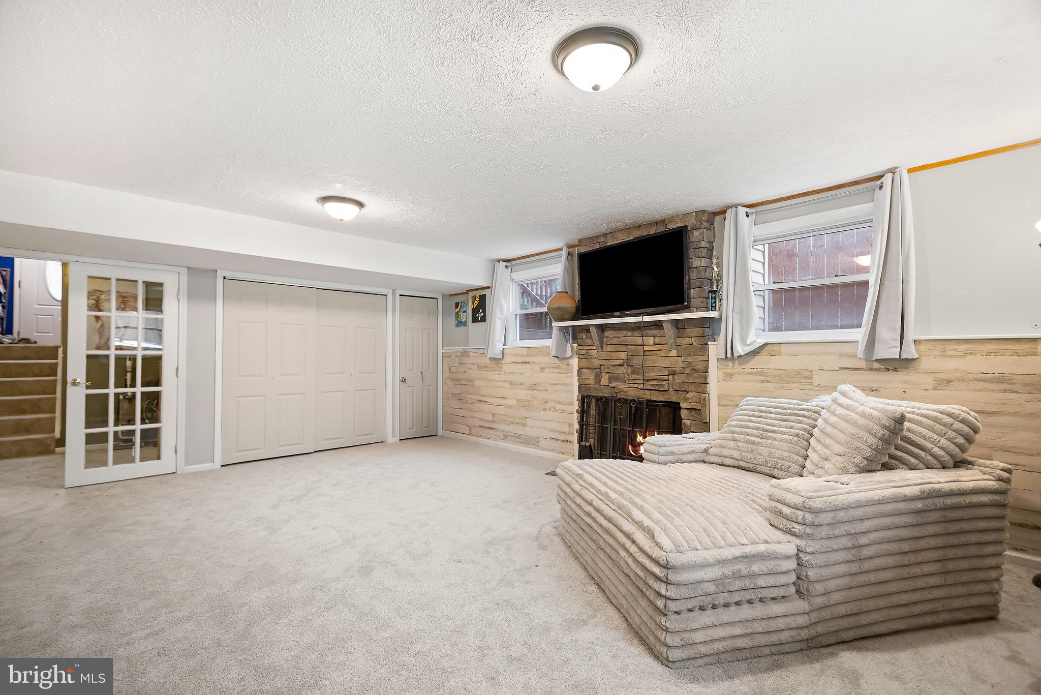 7 Barletta Court Rosedale, MD 21237 - Photo 21 of 30 lower level living area