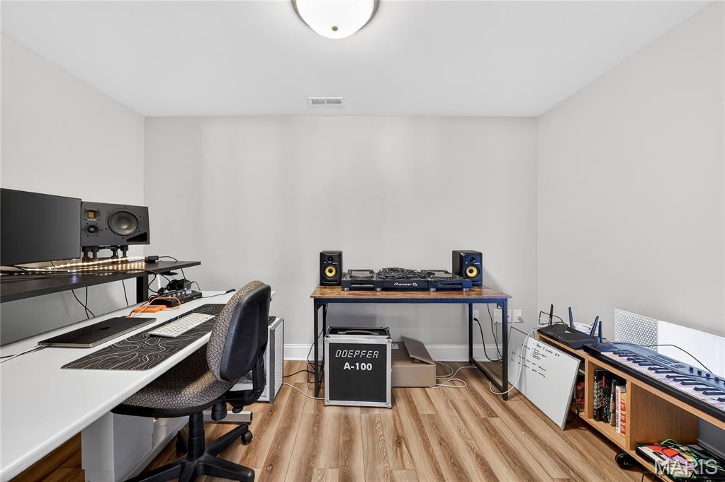 956 Ridgepointe Pl Circle Lake St. Louis, MO 63367 - Photo 20 of 24