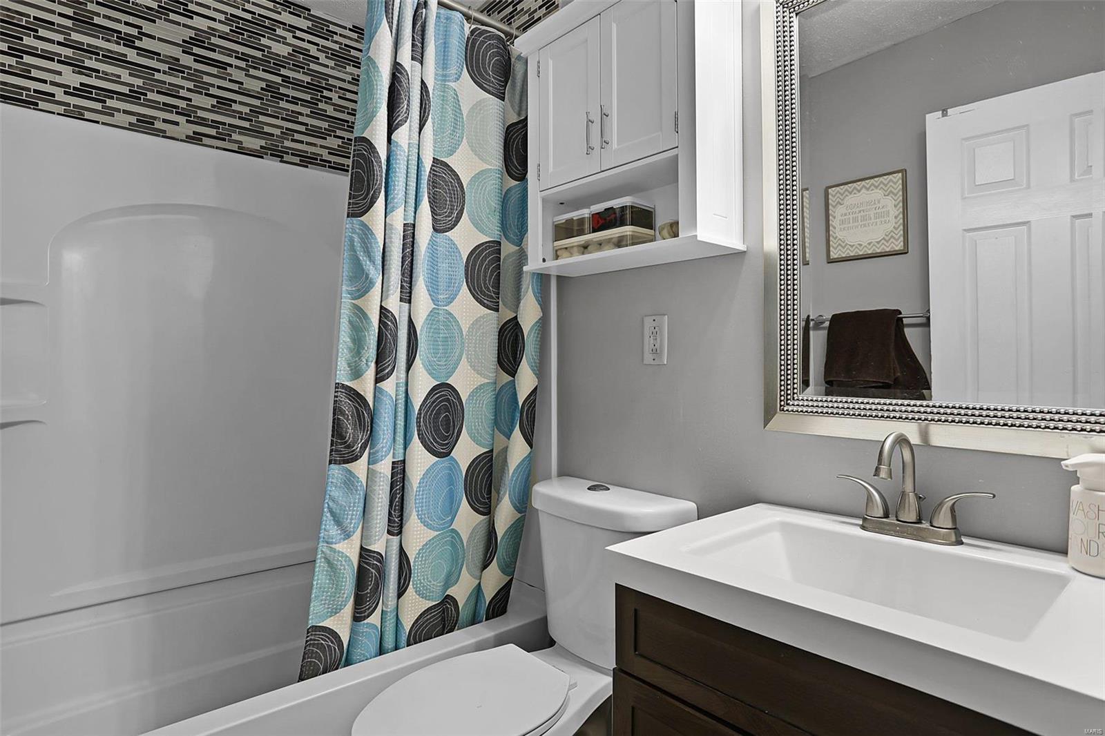736 Riviera Circle Edwardsville, IL 62025 - Photo 12 of 30 Gallery Image 12