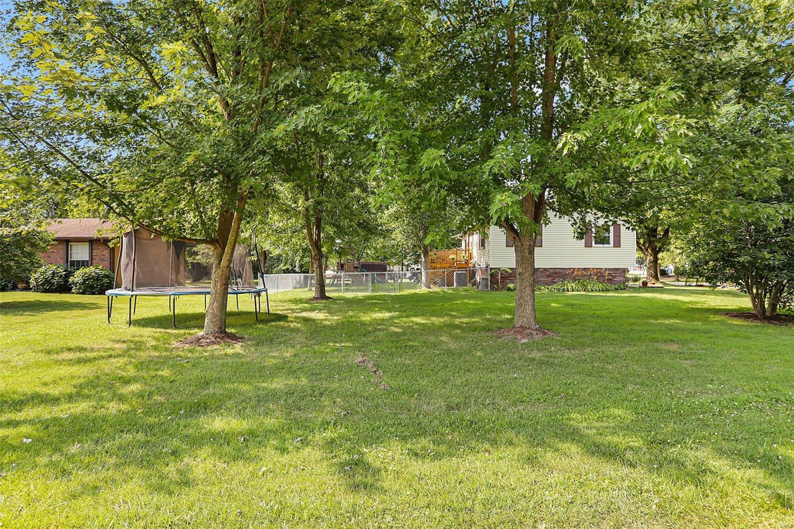 736 Riviera Circle Edwardsville, IL 62025 - Photo 27 of 30 Gallery Image 27