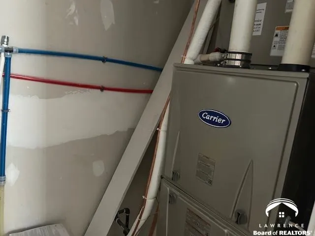 $87,000 | 1018 Northeast Monroe Street, Topeka, KS 66608