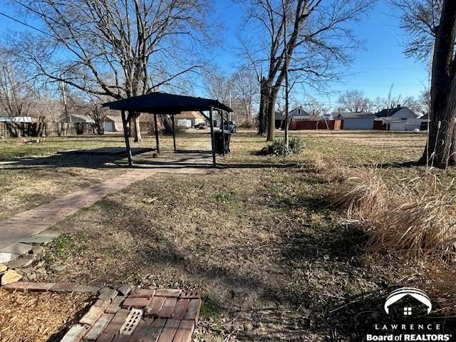 $87,000 | 1018 Northeast Monroe Street, Topeka, KS 66608