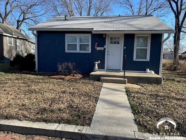 $87,000 | 1018 Northeast Monroe Street, Topeka, KS 66608