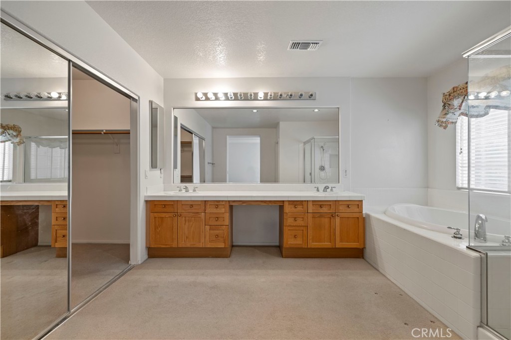 25018 Smokewood Way Stevenson Ranch, CA 91381 - Photo 31 of 71