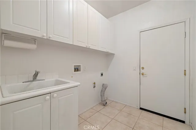 $899,897 | 25018 Smokewood Way, Stevenson Ranch, CA 91381