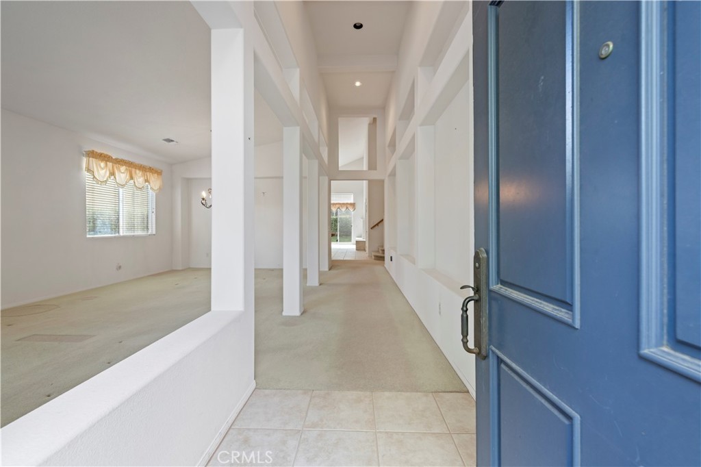 25018 Smokewood Way Stevenson Ranch, CA 91381 - Photo 7 of 71