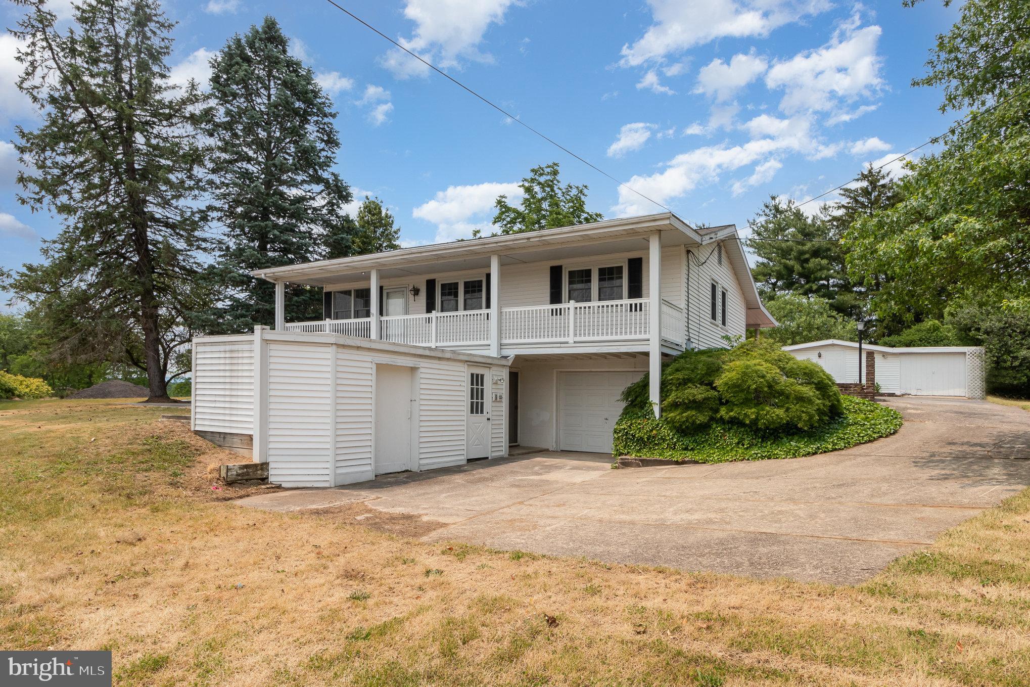 45 Pinedale Road Carlisle, PA 17015 - Photo 4 of 51 Gallery Image 4