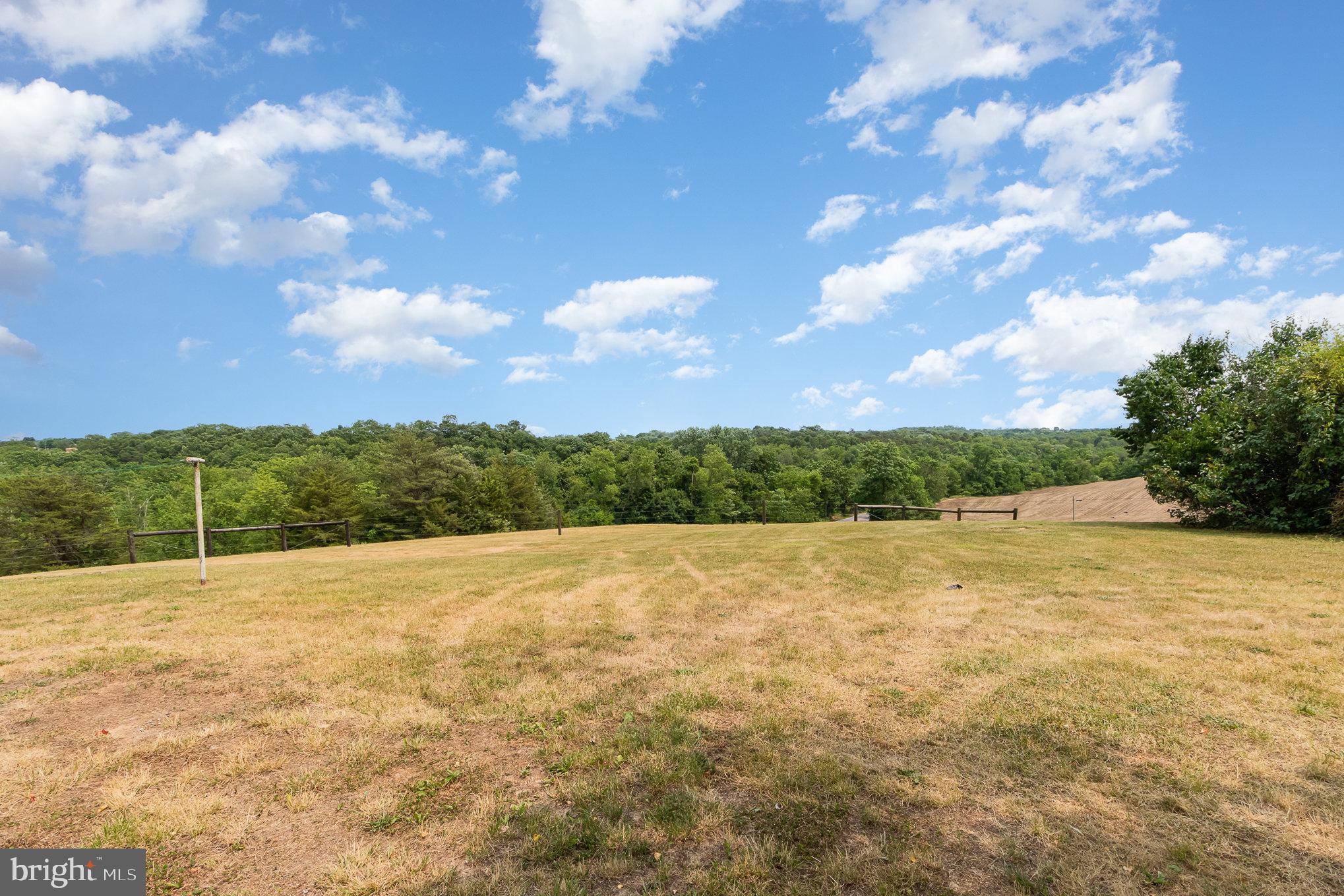 45 Pinedale Road Carlisle, PA 17015 - Photo 48 of 51 Gallery Image 48