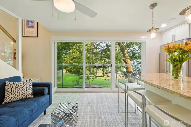 $649,950 | 1810 43rd Avenue East, Unit 203, Seattle, WA 98112