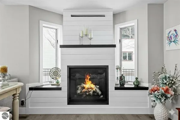 $895,000 | 609 Lake Shore Drive, Cadillac, MI 49601