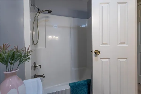 $424,900 | 13500 Brookwood Way, St. Joseph, MO 64505