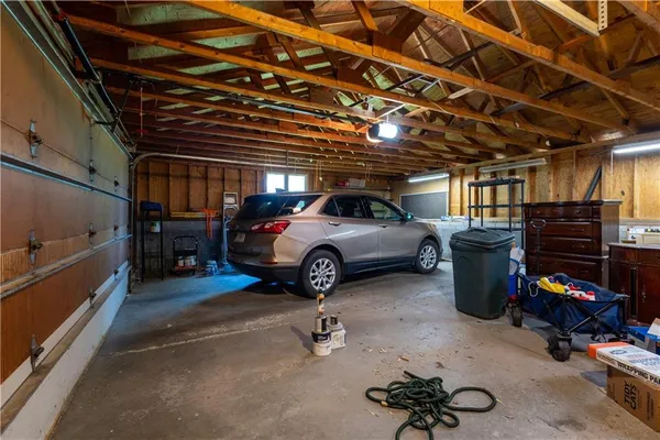 $424,900 | 13500 Brookwood Way, St. Joseph, MO 64505