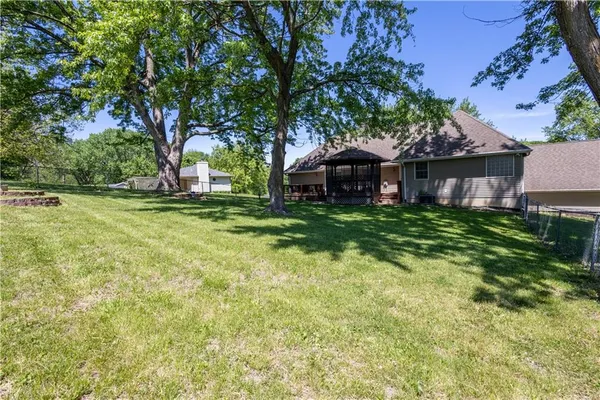 $424,900 | 13500 Brookwood Way, St. Joseph, MO 64505