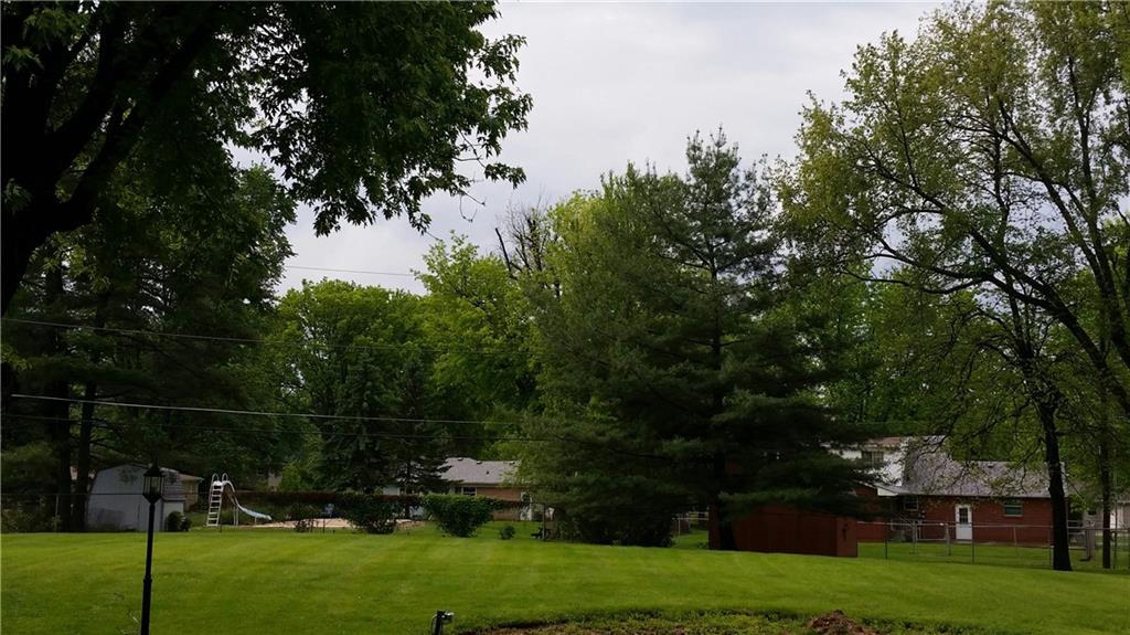 21 West Thompson Road Indianapolis, IN 46217 - Photo 4 of 6 Gallery Image 4