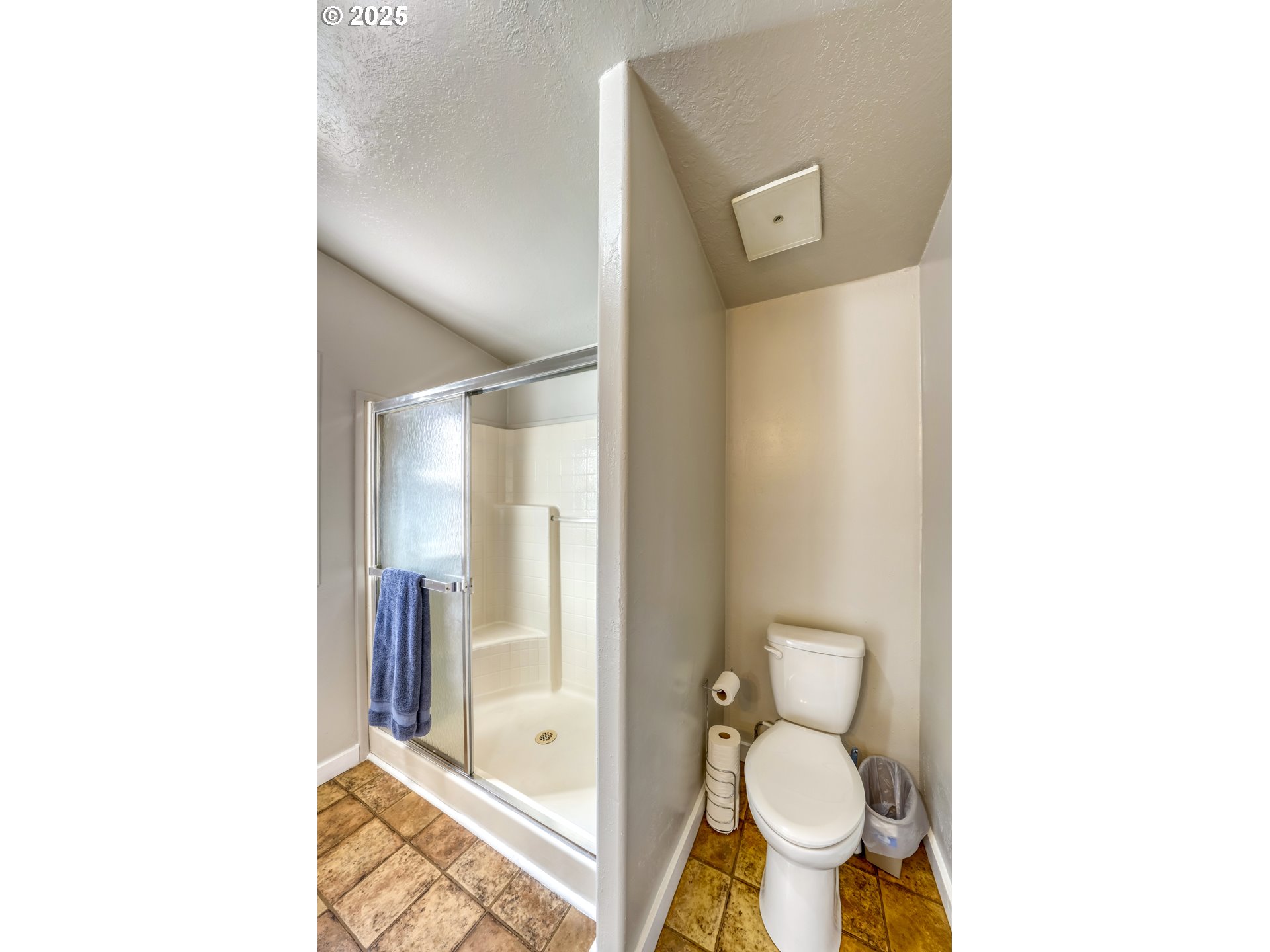 902 South 59th Street Springfield, OR 97478 - Photo 25 of 47