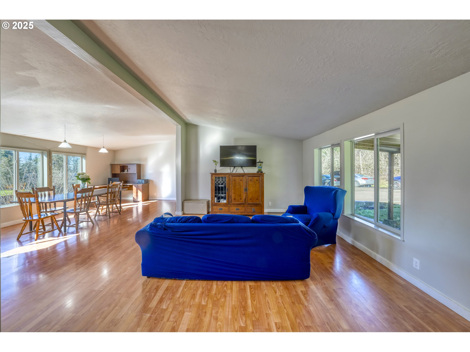 902 South 59th Street Springfield, OR 97478 - Photo 8 of 47