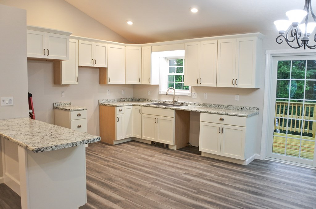 85 Hansen Drive, Unit 5 West Rutland, VT 05777 - Photo 2 of 39 Gallery Image 2