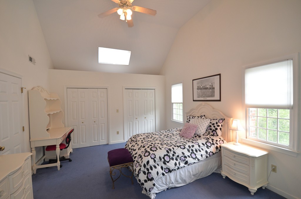 155 Autumn Road Wrentham, MA 02093 - Photo 19 of 30