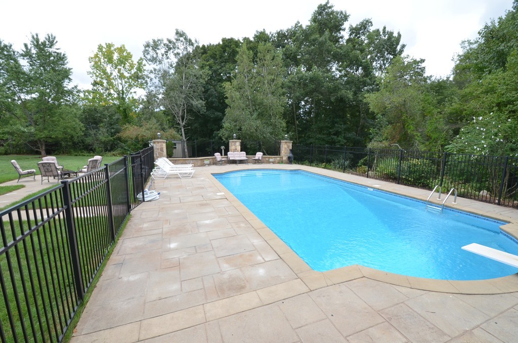 155 Autumn Road Wrentham, MA 02093 - Photo 30 of 30