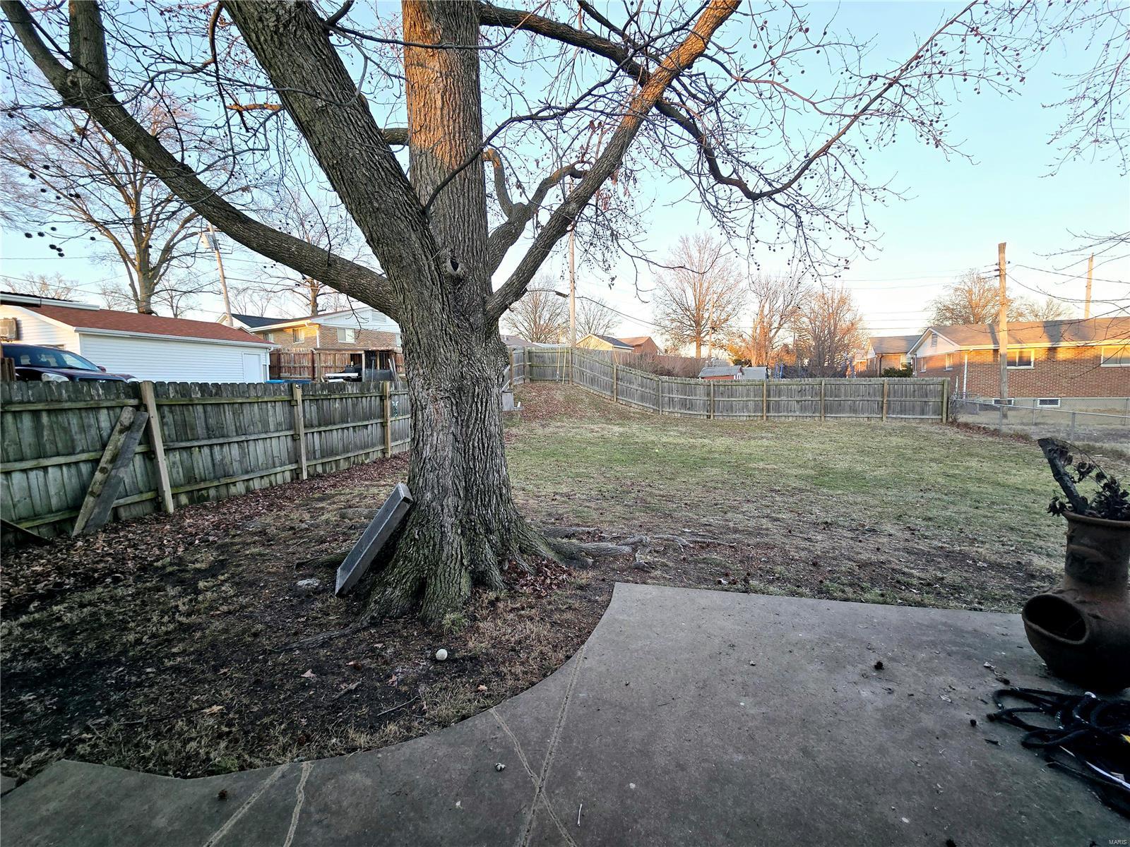 545 Lind Road St. Louis, MO 63125 - Photo 13 of 43