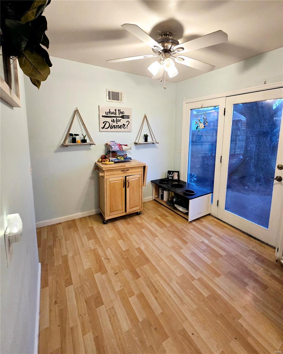 545 Lind Road St. Louis, MO 63125 - Photo 16 of 43