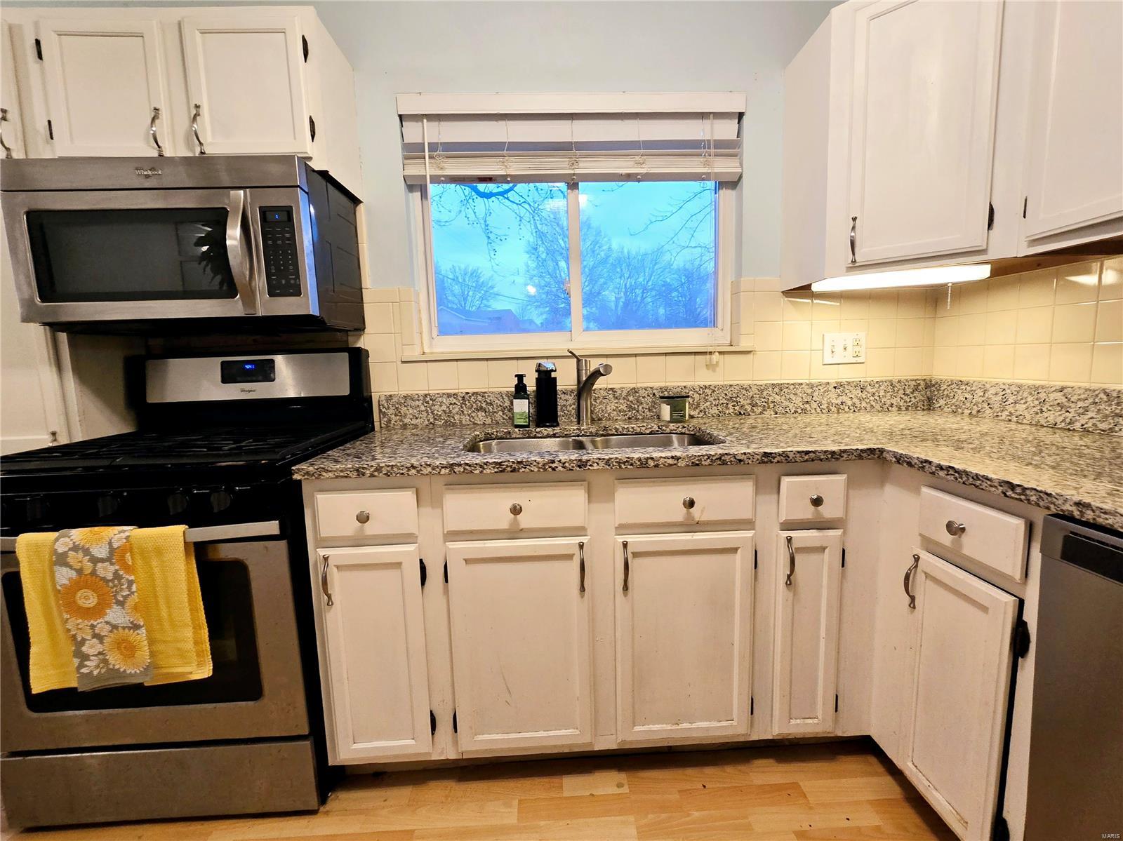 545 Lind Road St. Louis, MO 63125 - Photo 22 of 43