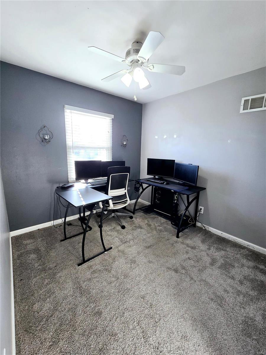 545 Lind Road St. Louis, MO 63125 - Photo 34 of 43