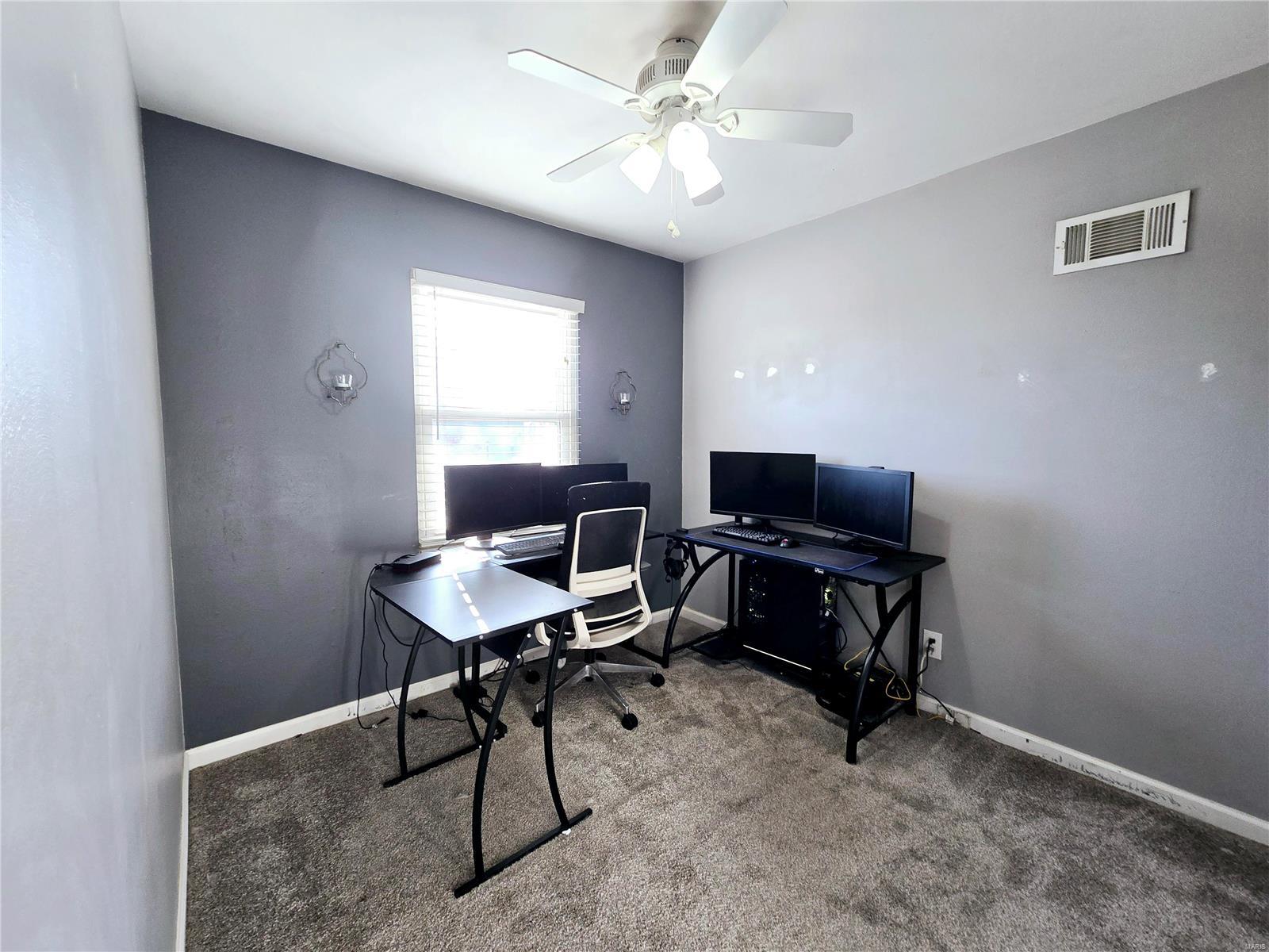 545 Lind Road St. Louis, MO 63125 - Photo 35 of 43