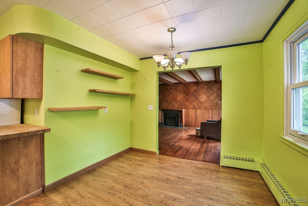 425 Tryon Drive Lewiston, NY 14092 - Photo 14 of 32 Dining area into living room view
