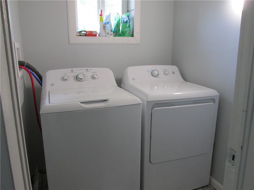 421 Mercer Road Greenville, PA 16125 - Photo 20 of 25 a utility room with dryer and washer