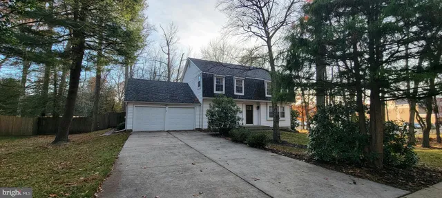 $675,000 | 1 Holly Oak Drive, Voorhees, NJ 08043