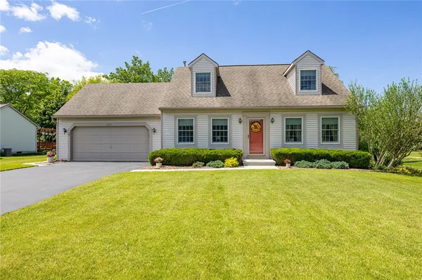 $319,900 | 6065 Independence Way, Ontario, NY 14519