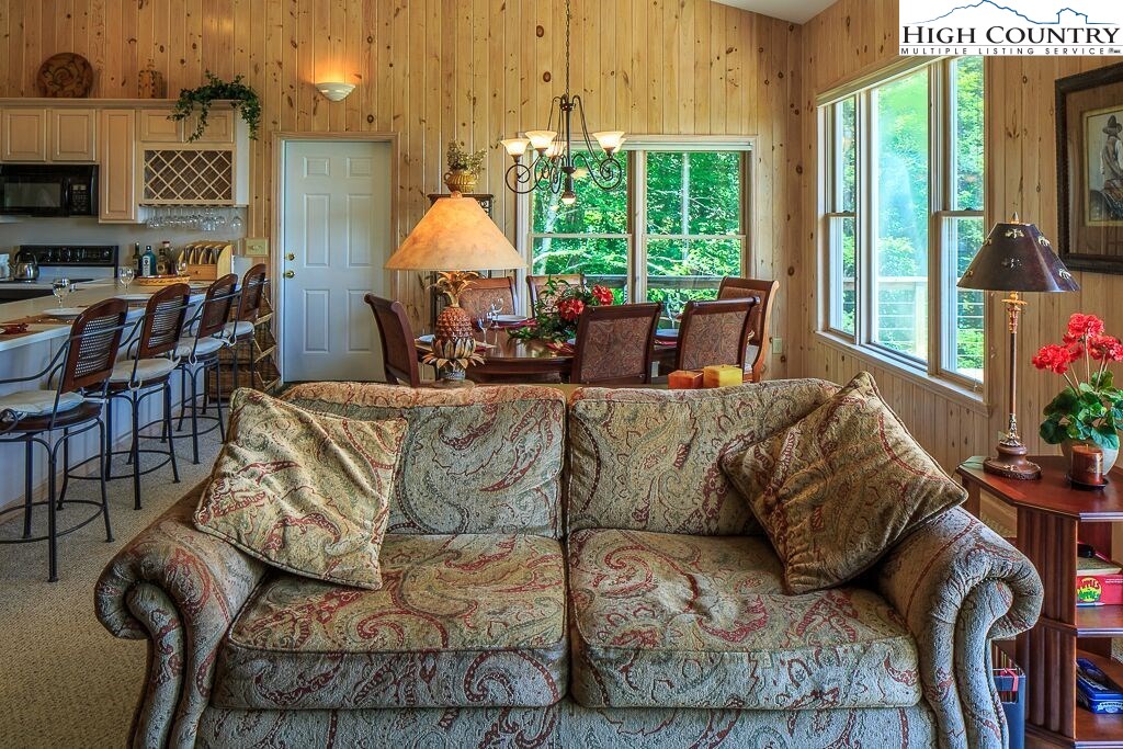 120 Hawthorne Road Beech Mountain, NC 28604 - Photo 4 of 46 Gallery Image 4