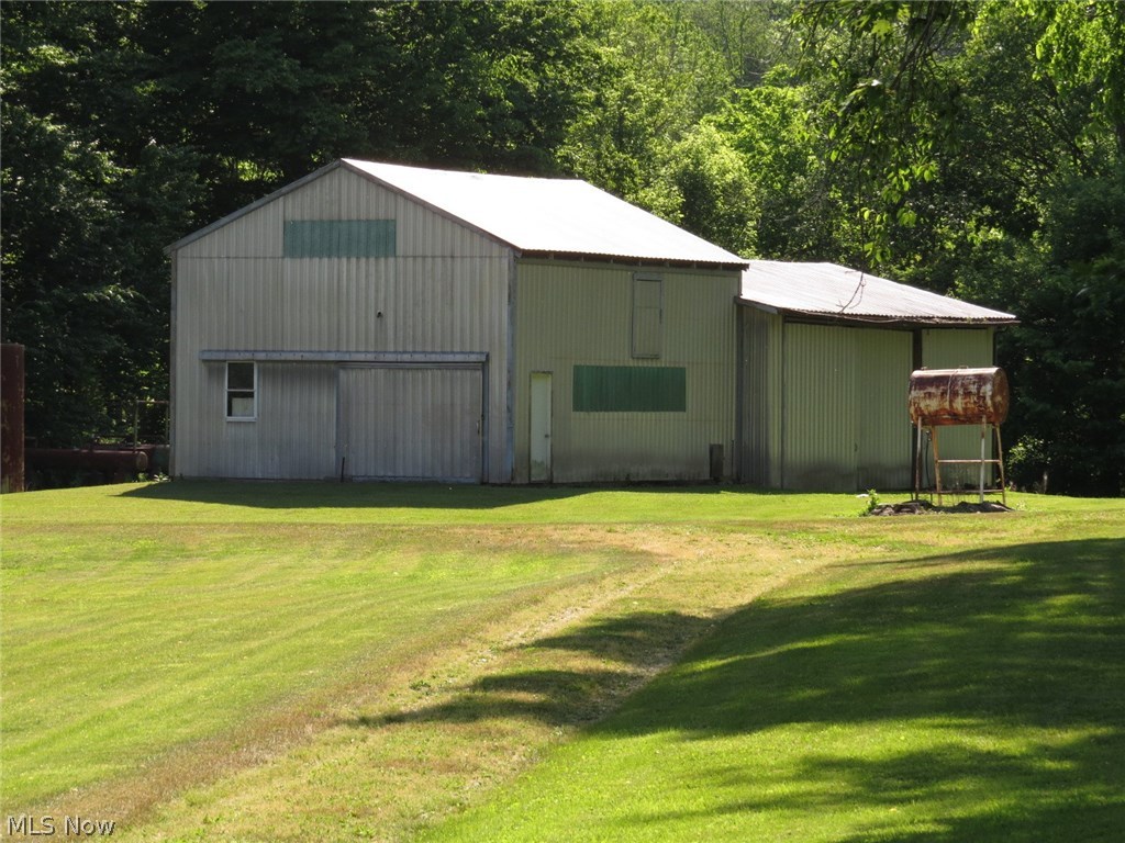 2580 Blake Road Wadsworth, OH 44281 - Photo 16 of 35