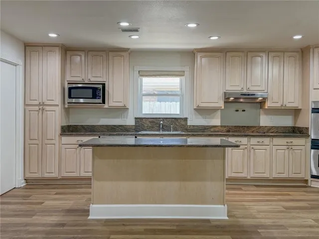 $285,000 | 1904 Hall Avenue, Metairie, LA 70003