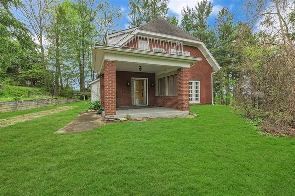 $160,000 | 613 Briarcliff Drive, Aliquippa, PA 15001
