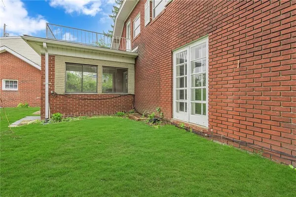 $160,000 | 613 Briarcliff Drive, Aliquippa, PA 15001