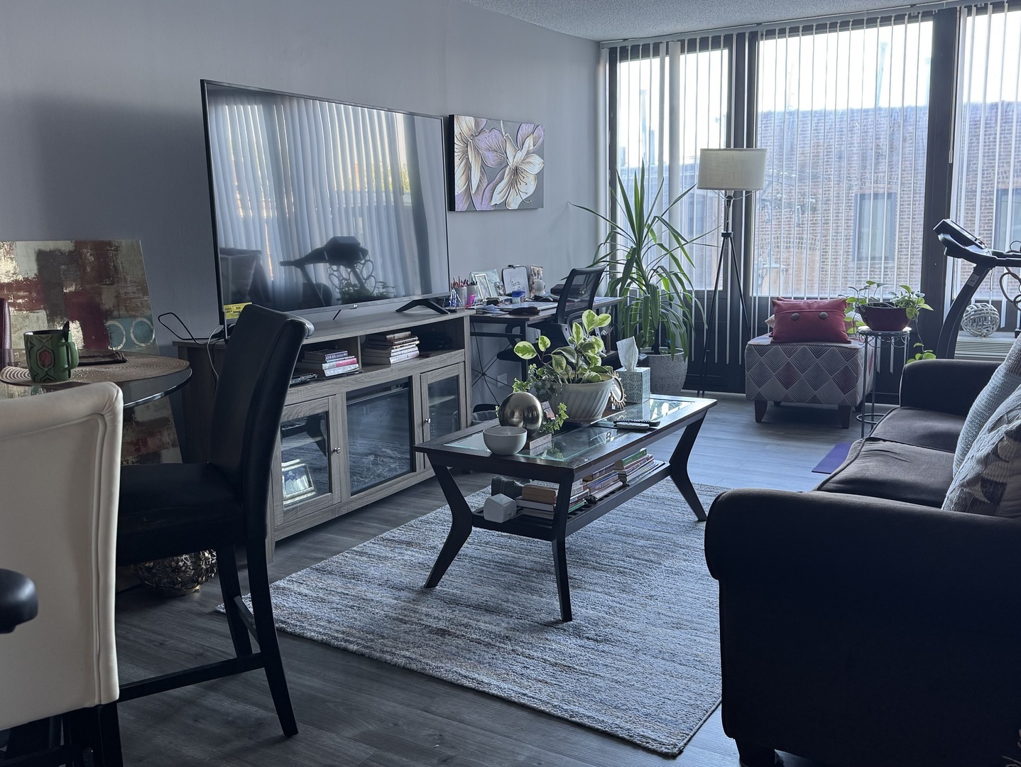 5320 North Sheridan Road, Unit 310 Chicago, IL 60640 - Photo 3 of 11